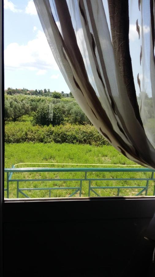 Natalya Apartment Ликсури Екстериор снимка